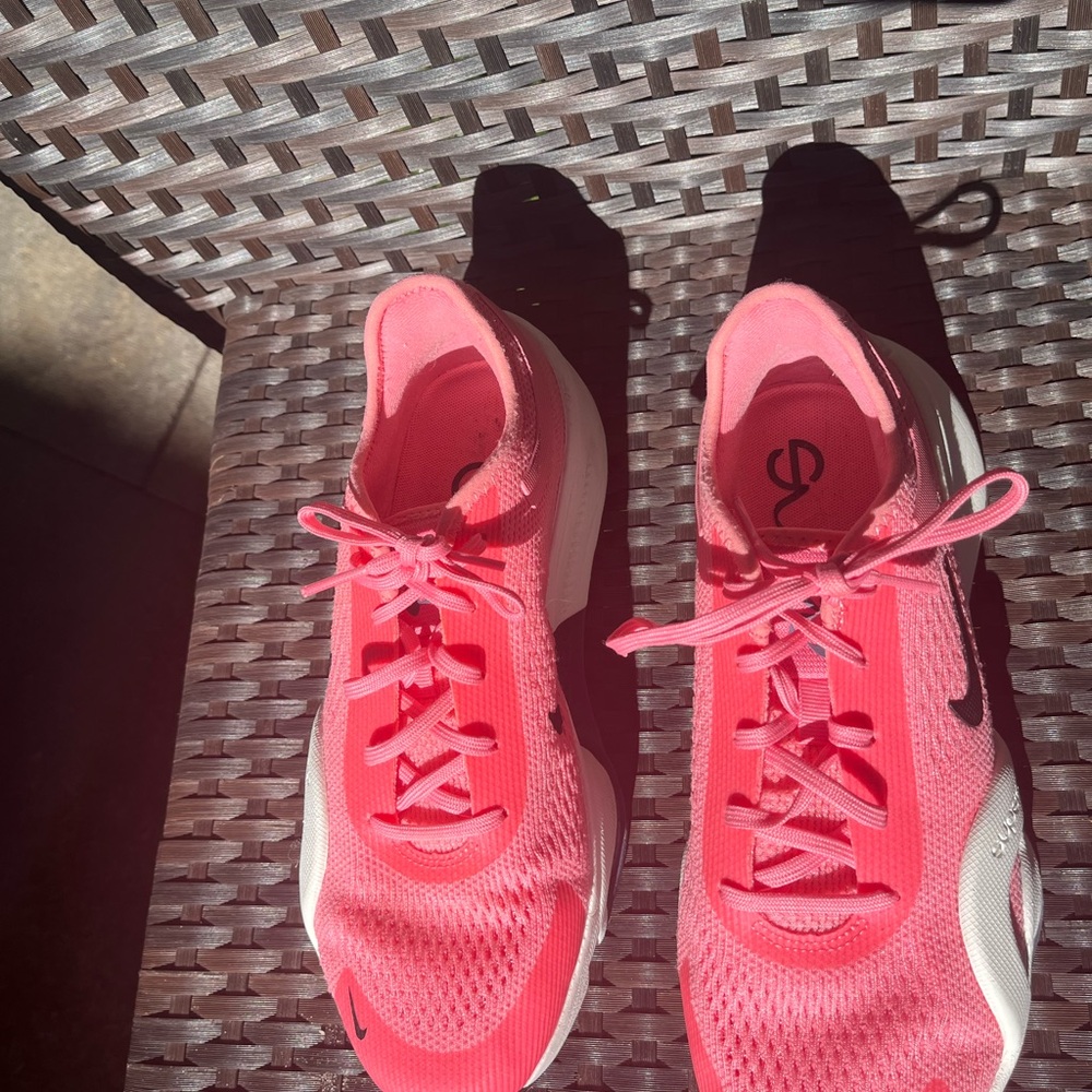 Nike Women's Vibrant Pink Athletic Shoes